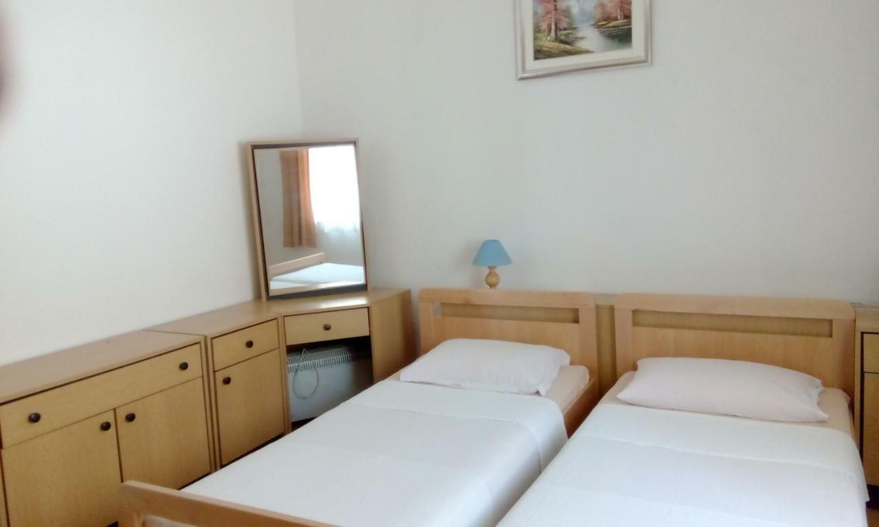 Apartments Zrilic Zadar Ngoại thất bức ảnh